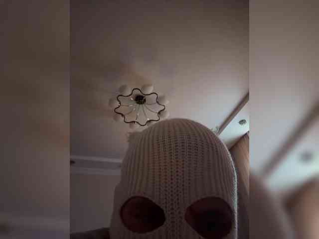 ChaseMePlease webcam