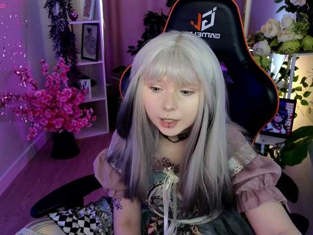 usagi-sasagi live cam on BongaCams