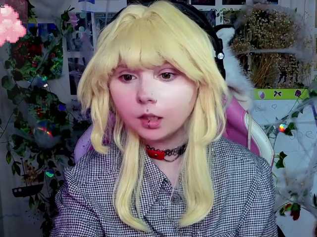 usagi-sasagi, en vivo ahora en BongaCams