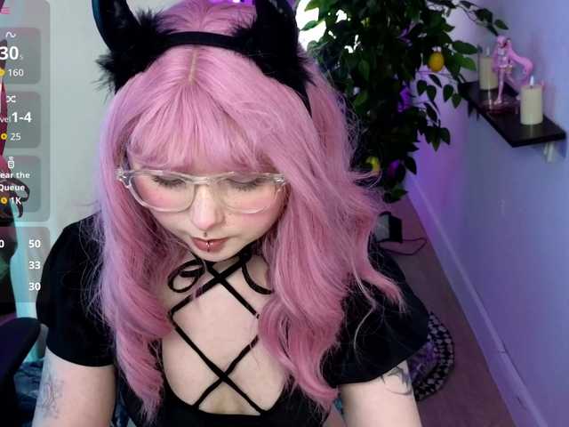 usagi-sasagi's BongaCams show and profile