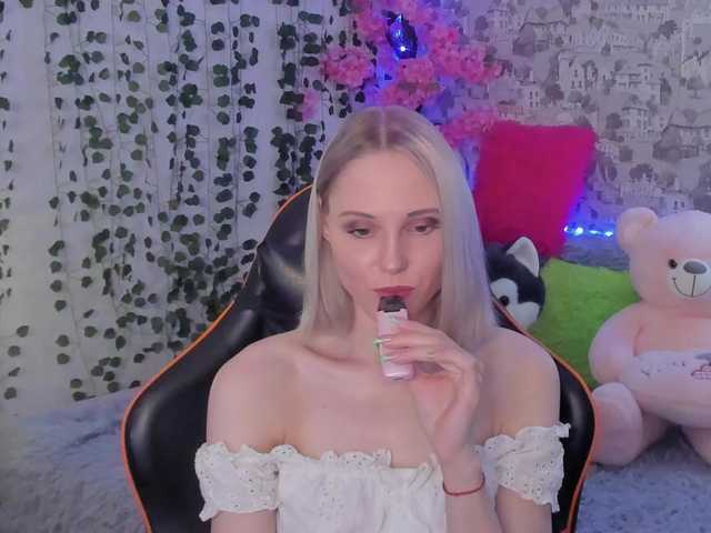 ginaginalove live sex show