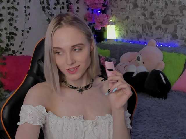 GinaGinaLove live cam on BongaCams