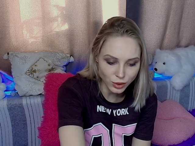 GinaGinaLove live cam on BongaCams