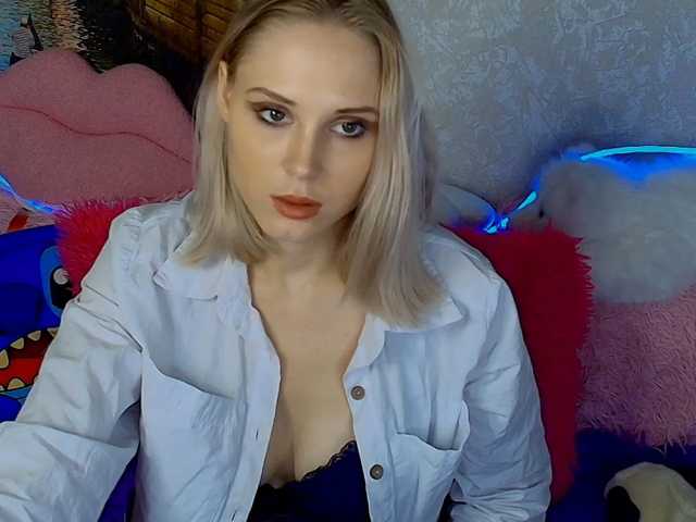GinaGinaLove live cam on BongaCams