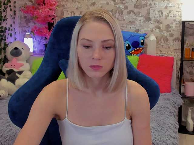 GinaGinaLove live webcam show