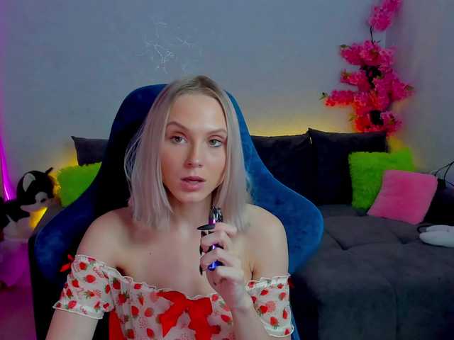 GinaGinaLove live cam on BongaCams