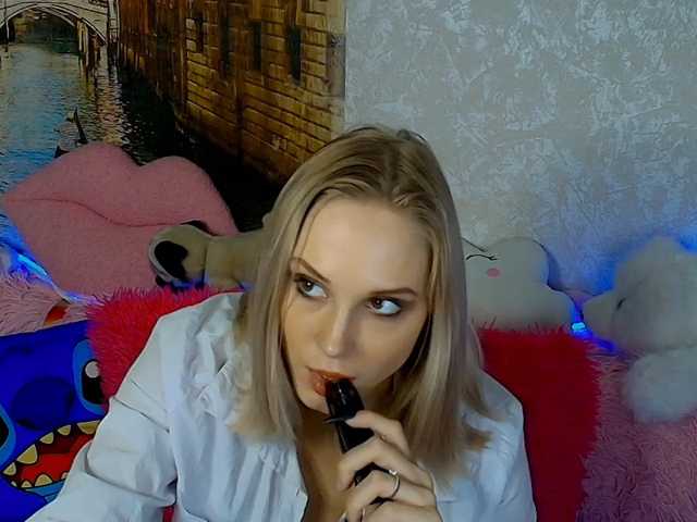 GinaGinaLove live cam on BongaCams