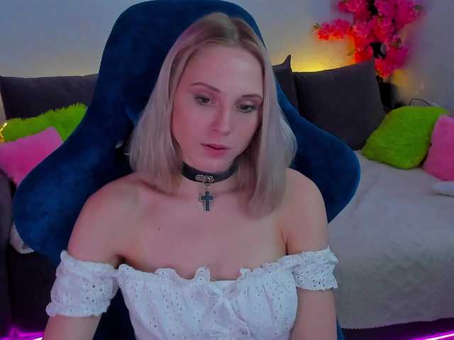GinaGinaLove live cam on BongaCams