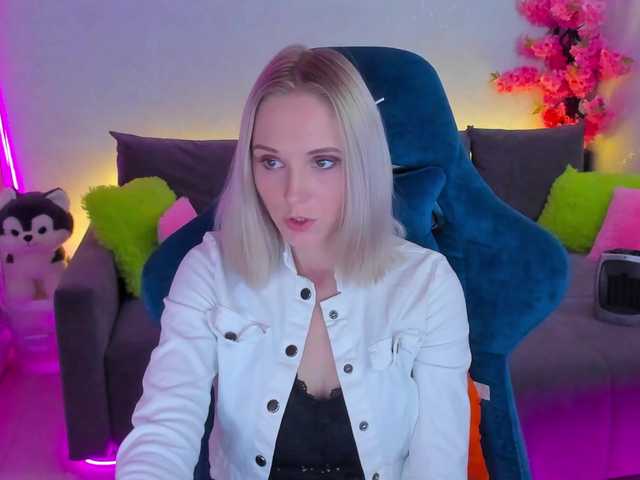 GinaGinaLove live cam on BongaCams