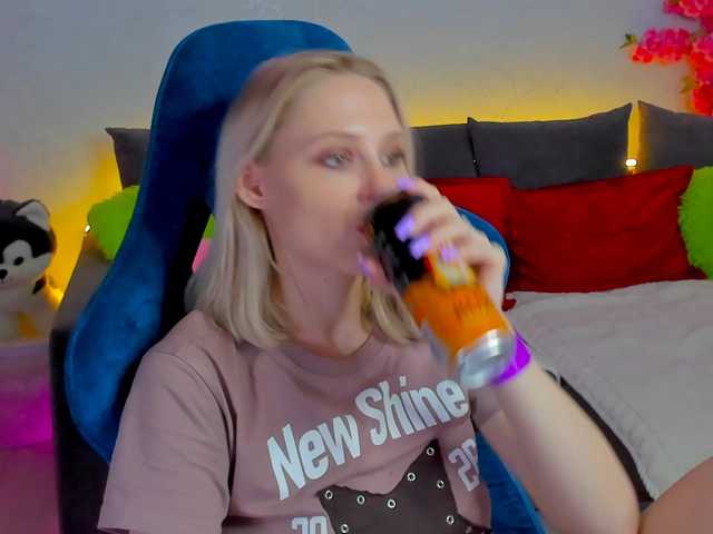 GinaGinaLove live cam on BongaCams