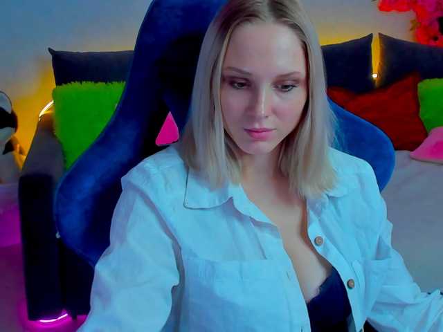 GinaGinaLove live cam on BongaCams