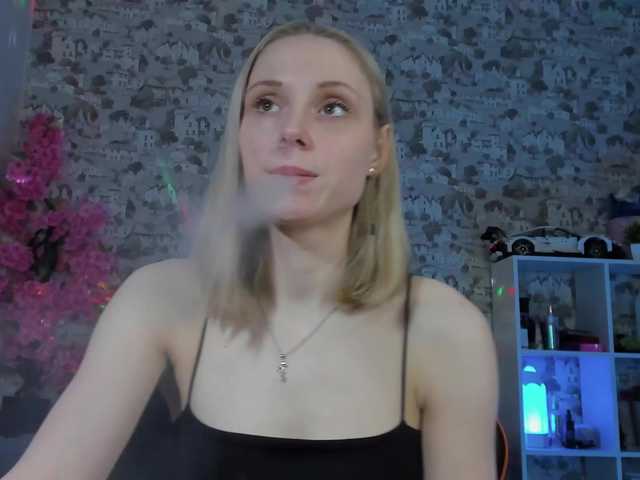 GinaGinaLove live cam