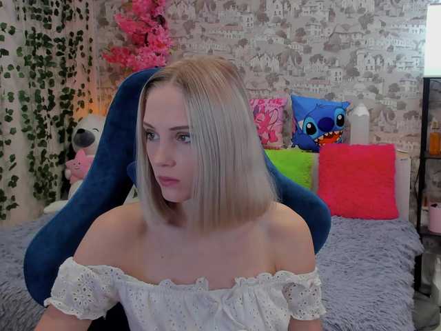 GinaGinaLove live webcam show