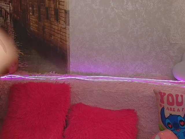GinaGinaLove live cam