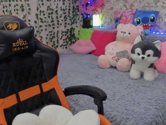 GinaGinaLove live cam on BongaCams