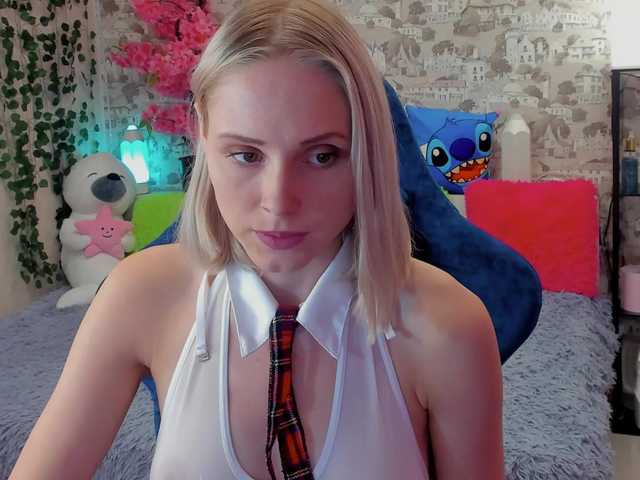 GinaGinaLove live webcam show