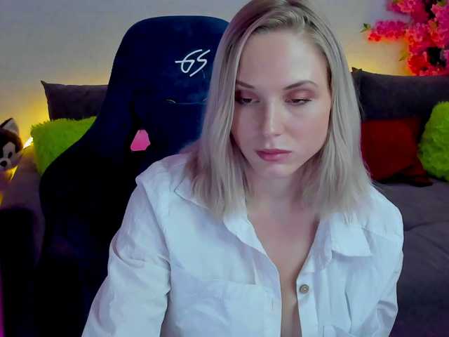 GinaGinaLove live cam on BongaCams