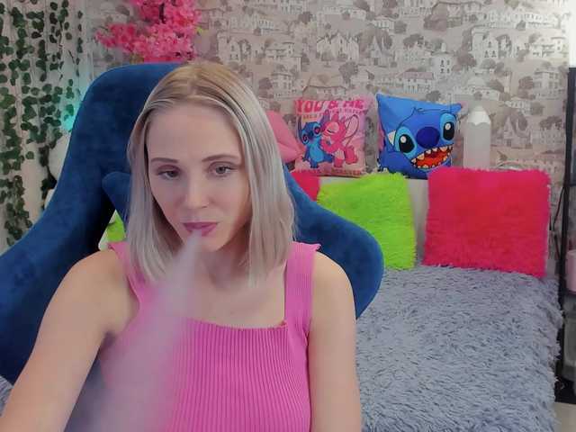 GinaGinaLove live webcam show