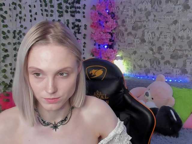GinaGinaLove live cam on BongaCams