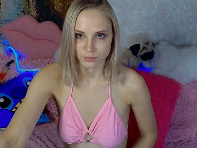 GinaGinaLove live cam on BongaCams