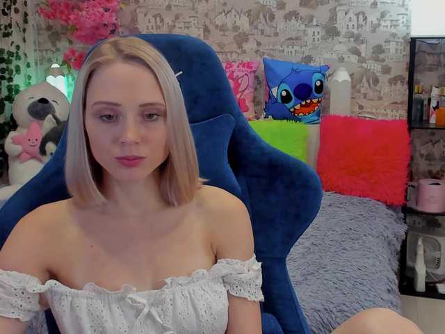 GinaGinaLove live webcam show