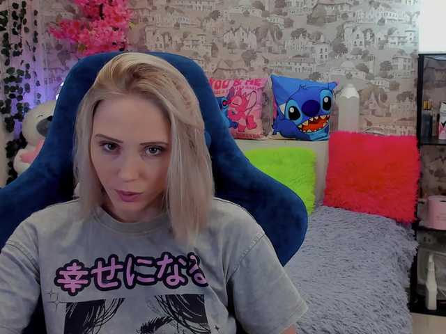 GinaGinaLove live cam