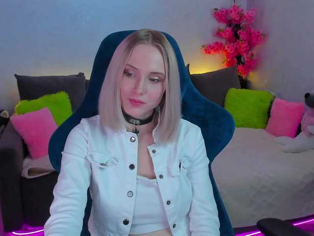 GinaGinaLove live cam on BongaCams