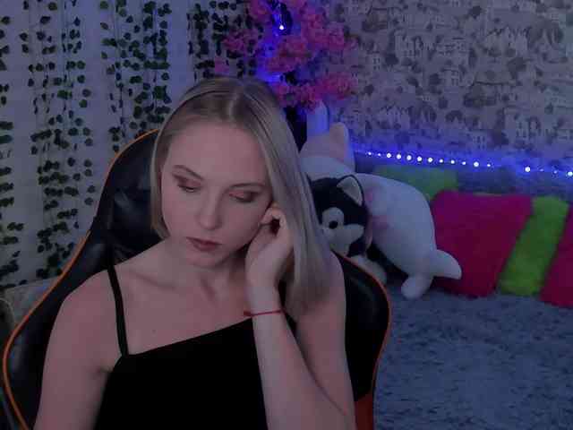 GinaGinaLove webcam