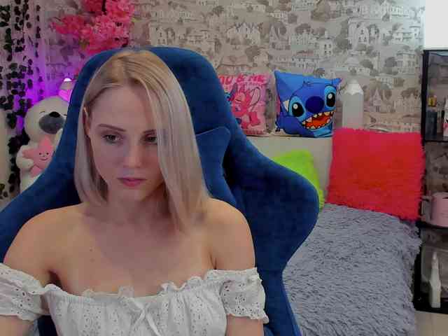 GinaGinaLove webcam