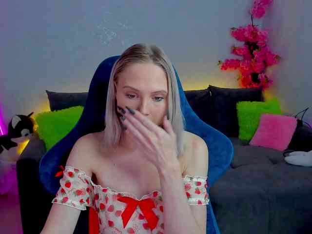 GinaGinaLove webcam