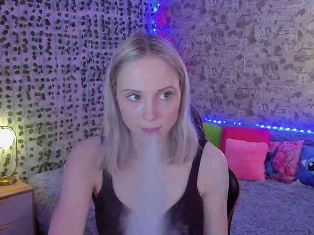 GinaGinaLove webcam