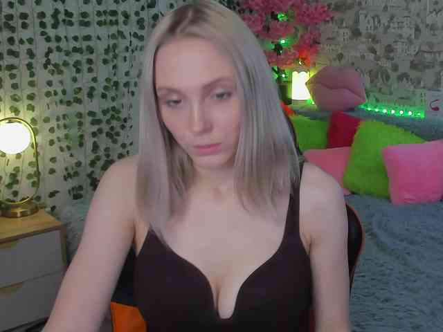 GinaGinaLove webcam