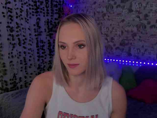 GinaGinaLove webcam