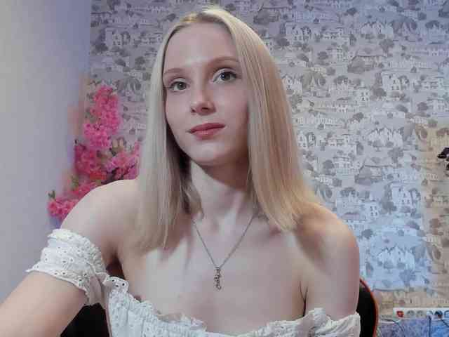 GinaGinaLove webcam