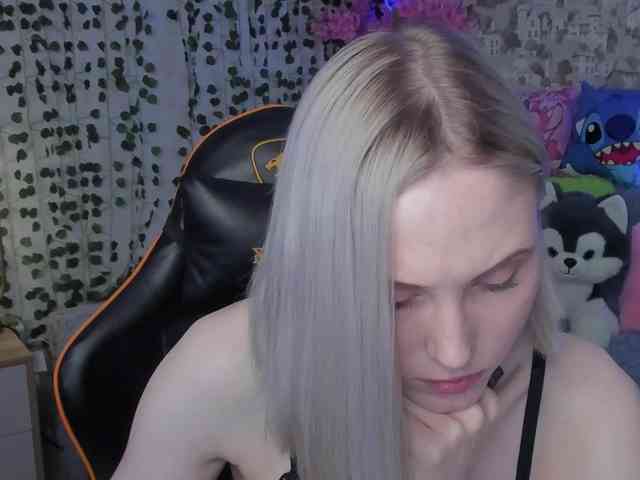 GinaGinaLove webcam