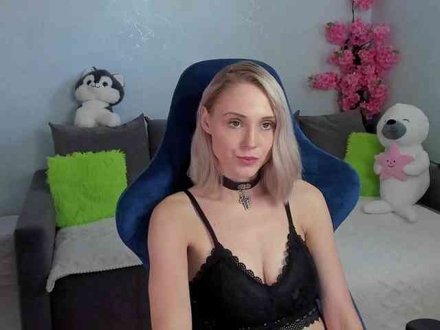 GinaGinaLove webcam