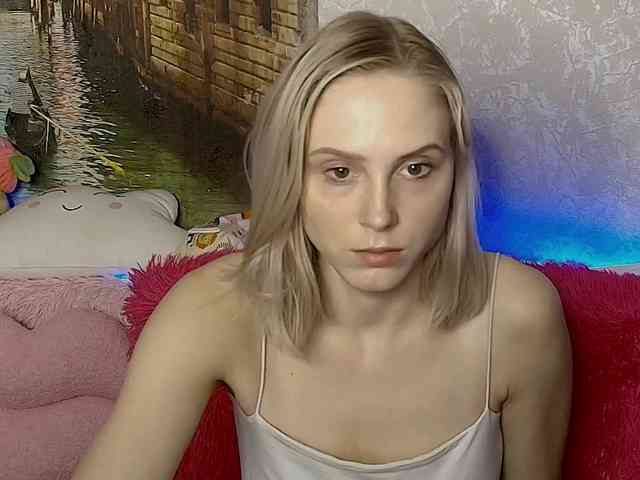 GinaGinaLove webcam
