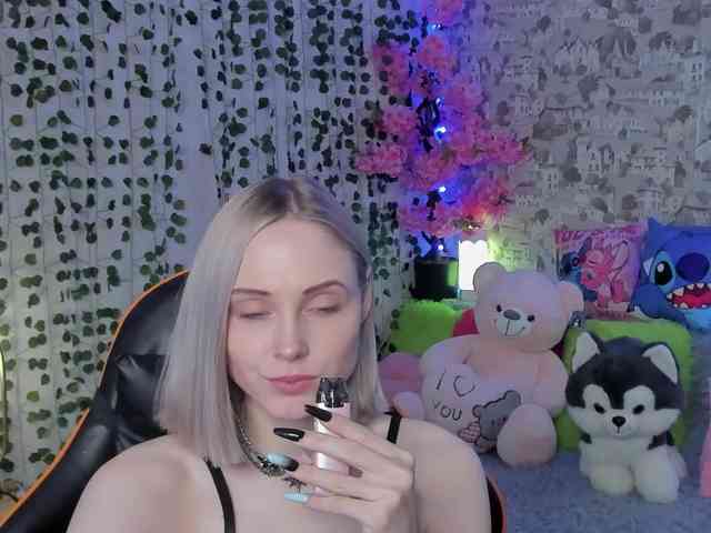 GinaGinaLove webcam