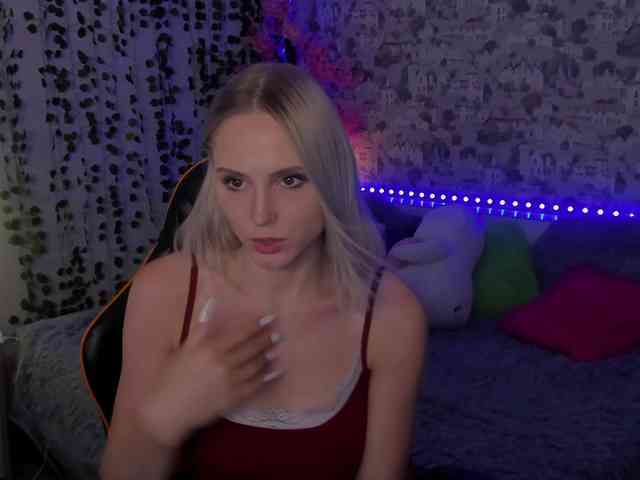 GinaGinaLove webcam