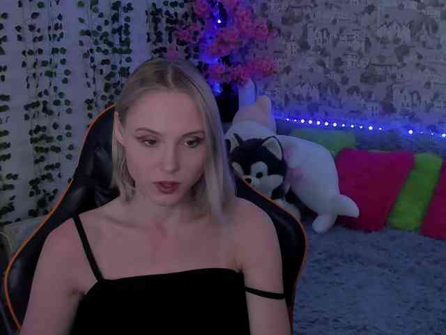 GinaGinaLove webcam