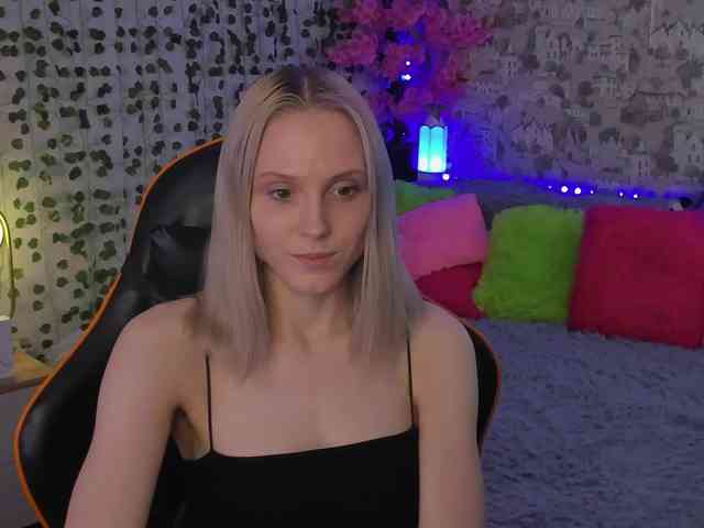GinaGinaLove webcam