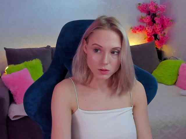 GinaGinaLove webcam