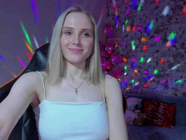 GinaGinaLove webcam