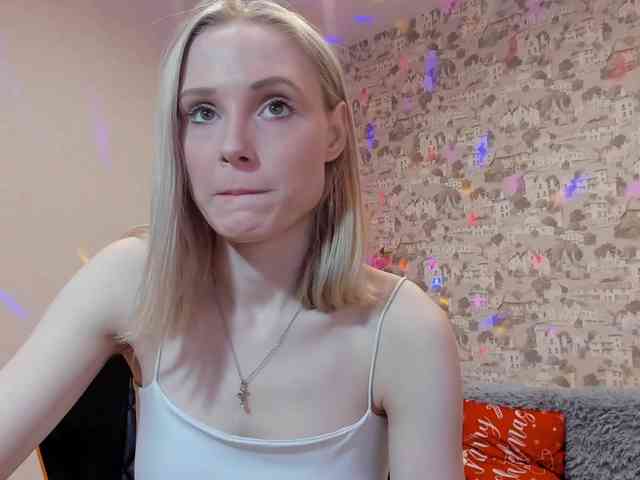 GinaGinaLove webcam