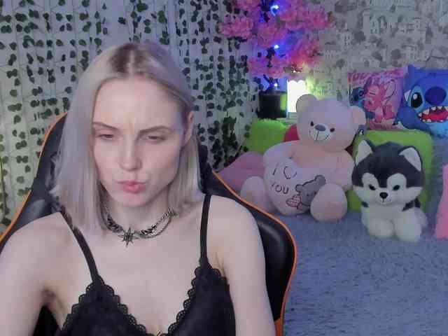 GinaGinaLove webcam