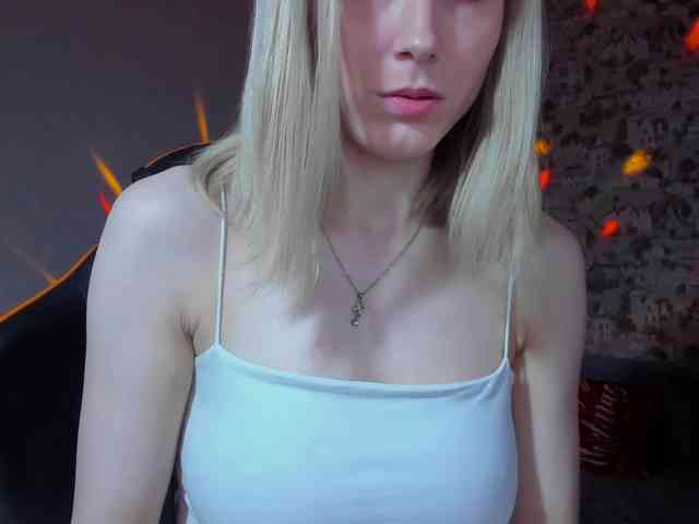 GinaGinaLove webcam