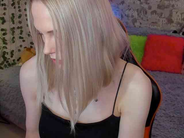 GinaGinaLove webcam