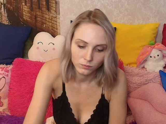 GinaGinaLove webcam