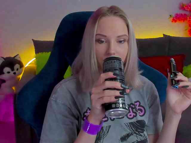 GinaGinaLove webcam