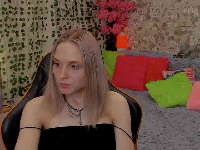 GinaGinaLove webcam